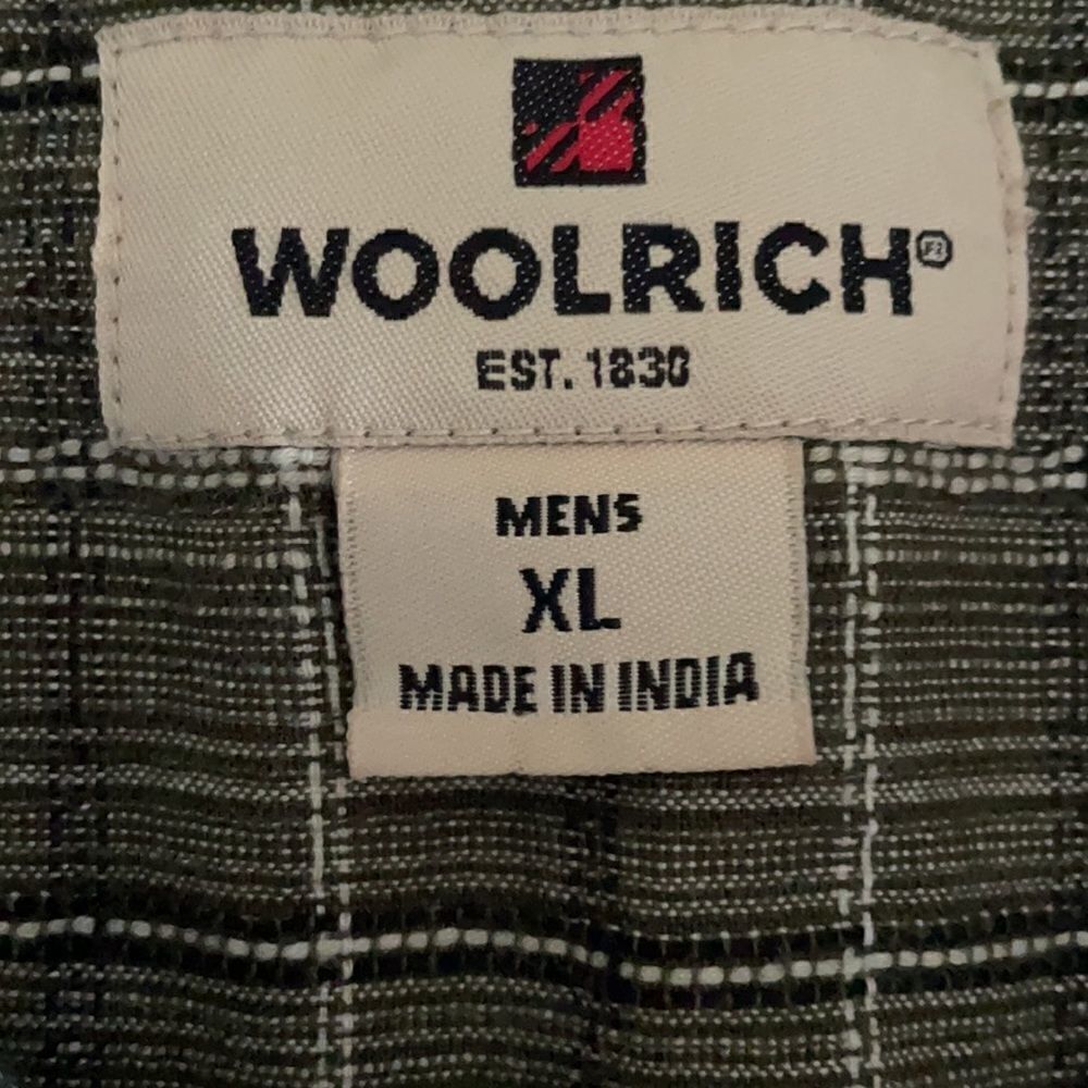 Woolrich XL Button Up - Picture 3 of 5